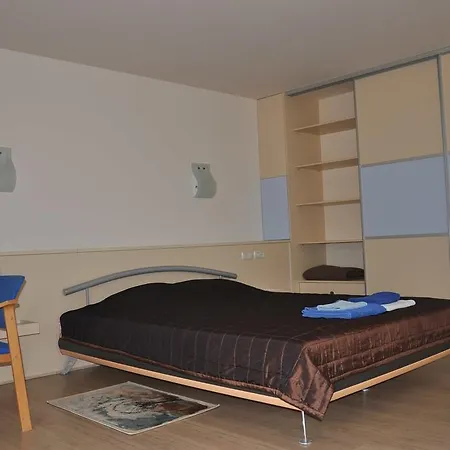 بيت للعطل House At *