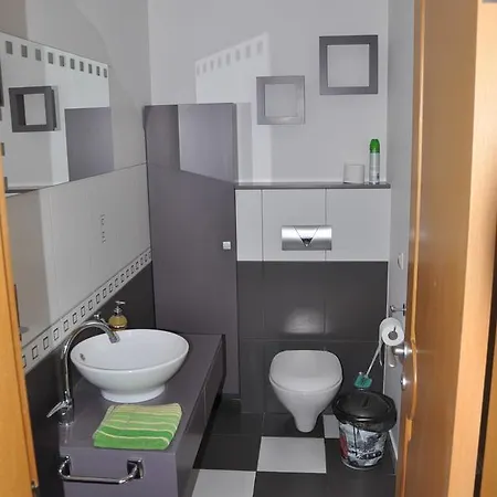بيت للعطل House At كلابيدا