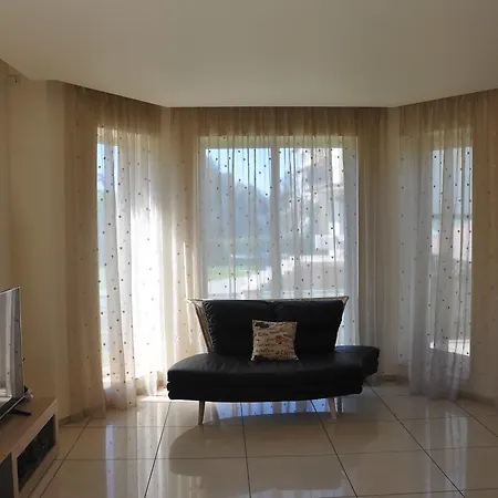 بيت للعطل House At *